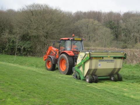 Cut and Collect Mowing 